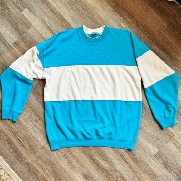 None Other - Vintage Blue and White Panel Pullover Sweater